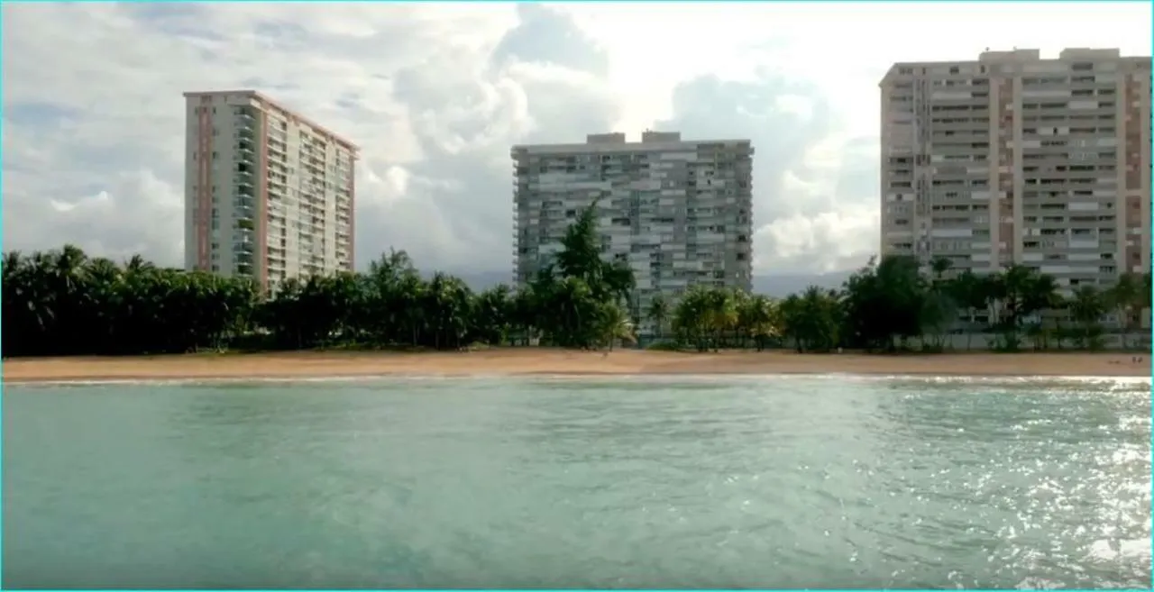 Breezy Beachfront Property With View Of Paradise 卢基约 公寓